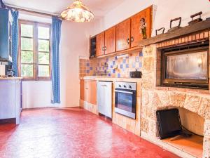 Holiday Home Maison de Village Les Ormeaux by Interhome