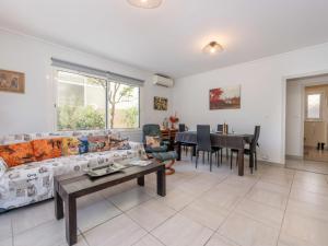 Apartment Les Girelles by Interhome
