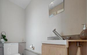 Maisons de vacances Lovely Home In Geispolsheim With Wifi : Maison de Vacances 4 Chambres