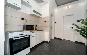 3 Bedroom Nice Home In Biograd Na Moru 