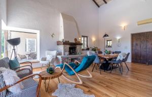 Awesome Home In Brajkovici With Sauna 