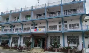 7- High Rock Hotel - Pratābnagar