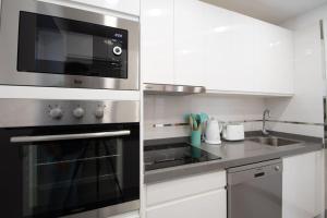 Casa Leize Piscina climatizada, Vistas & AC 10 Minutes walk from Marina Rubicón