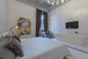 Luxury Apartment with big terrace in Florence