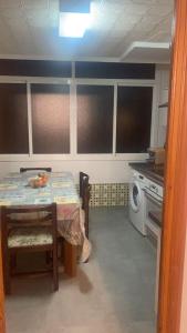 Appartement Spacieux fonctionnel Parking assuré!!