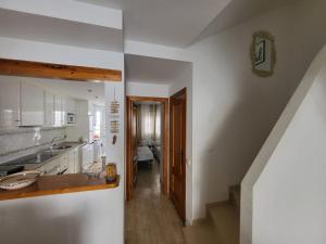 MET Oliva Nova Playa chalet grande con jardín MET a 5 minutos y a 3 de la playa