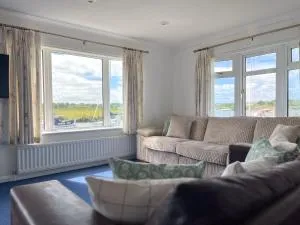 Nostalgic Riverside Lodge - 基督城