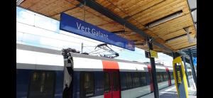 Sejours chez l'habitant Exotic & Cosy room proche Roissy Cdg Airport : photos des chambres