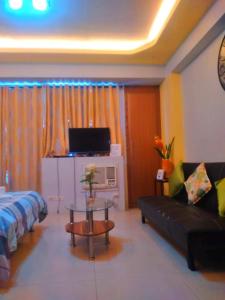 ONE PALM TREE VILLAS-Hyuna Place, Acros NAIA T3