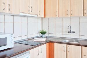 EDEN RENTALS White Molino Oasis