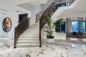 Brickspoint Boutique Aparthotel - Karu