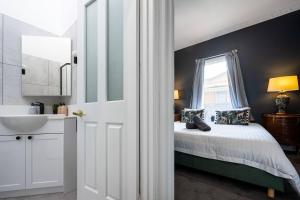 European Style Home with Private Rooftop Terrace