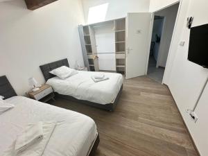 Appartements House 70 with 8 bedrooms lechaffardcom : photos des chambres