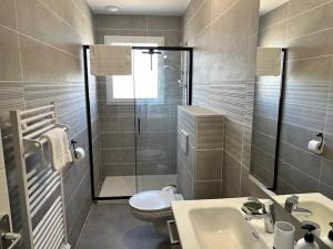 Appartements House 20 with 5 bedrooms lechaffardcom : photos des chambres