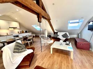 3 appartements reunis! Ascenseur Terrasse Vue : photos des chambres