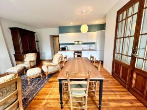3 appartements reunis! Ascenseur Terrasse Vue : photos des chambres