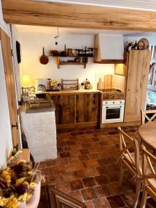 Maisons de vacances La Tour du Marche : photos des chambres