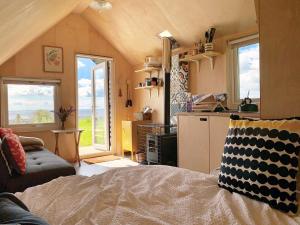 St Oswald Beach Hut Alnmouth