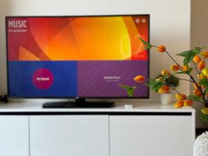 Vinhomes central park MinhMinh apartment - căn hộ dịch vụ Landmark cho thuê