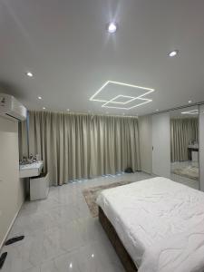 وان قطاميه الطريق الدائري الحي العاشر المقطم مصر