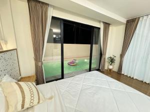 Tata pool villa pattaya