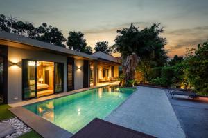 Baan Bua Estate Villas by TropicLook