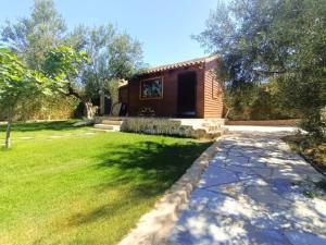 location villa avec piscine a chott meriem