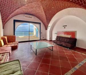 Sublime villa pieds dans l eau a Hergla