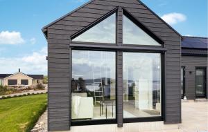 Awesome Home In Uddevalla With Wifi