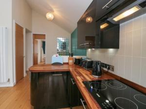 12 Blue Hill Park