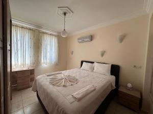 GRENA DELUX Pool Side