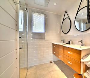 Maisons de vacances Casa Marcel deco sympa au calme dans la pinede : photos des chambres