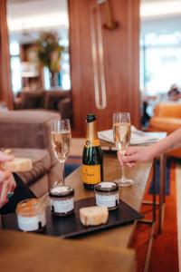 Hotels Hotel Eiffel Blomet : photos des chambres