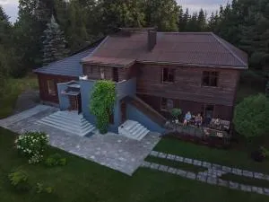 Hillas - Šiškiniai