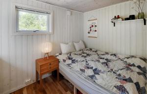 Gorgeous Home In Munkedal With Wifi