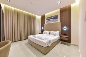 شقق وغرف امار للشقق المخدومة حي الملقا فئة التصنيف اقتصادي