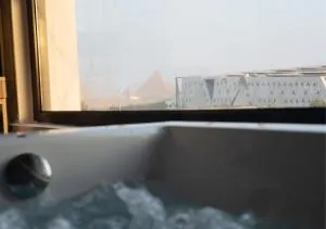 Jacuzzi Paradise Pyramids Panoramic View 502 - Kafr Ghaţāţī