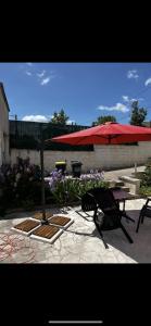Maisons de vacances Maison chaleureuse avec jardin : photos des chambres