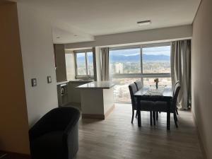 Moderno Departamento Piso 16 con pileta