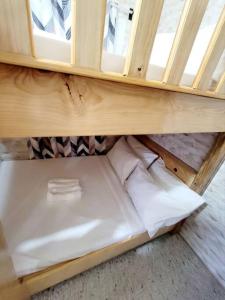 2 Bedroom Apt near Burnham 5 mins drive