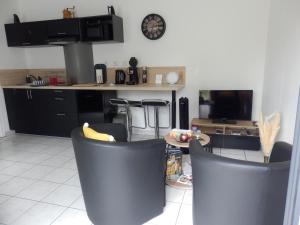 Appartements agreable appartement T2 avec piscine : photos des chambres