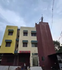 Parmeshwar Lodge - Solapur