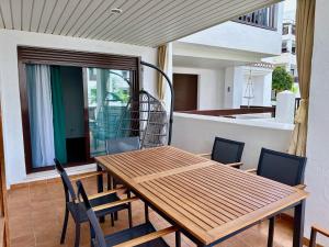Nuevo Oasis con parking, piscina y cargador de VE