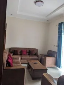 Hope flower guest - Butare