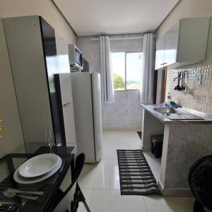 Kitnet203 centro, com linda vista janela, tv smart