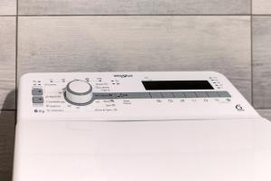 Loft condo next to metro station. Amazing view!