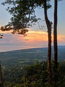 Las Nubes Natural Energy Resort