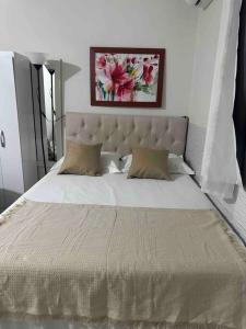 kitnet208 No centro,c linda vista , tv smart e ar