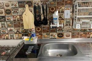 kitnet208 No centro,c linda vista , tv smart e ar