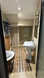 Penthouse Lady Packard